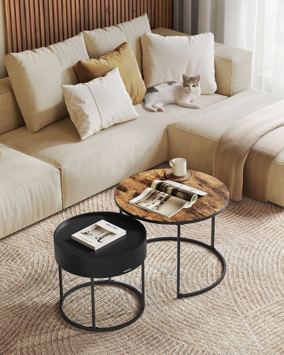 Round coffee table set